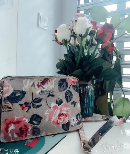 cath kidston什么檔次？英國復(fù)古摩登品牌