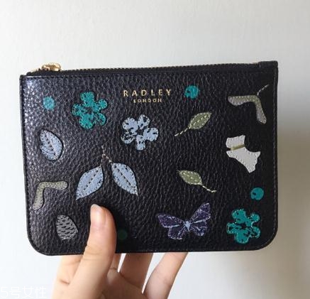 radley包質(zhì)量怎么樣？低價(jià)格高品質(zhì)包包的代表
