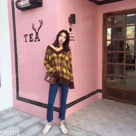 過膝棉服怎么搭配 來(lái)自不同的靈感