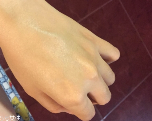 自然堂面霜效果怎么樣？秋冬補水從一款面霜開始