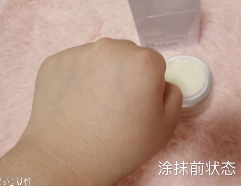 自然堂面霜哪款好用？從不同系列適合的膚質(zhì)介紹