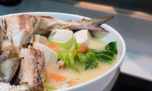 剖腹產(chǎn)坐月子該注意什么？保護(hù)傷口是關(guān)鍵