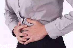 慢性胃炎是怎么造成的？吃燙食會引發(fā)胃炎
