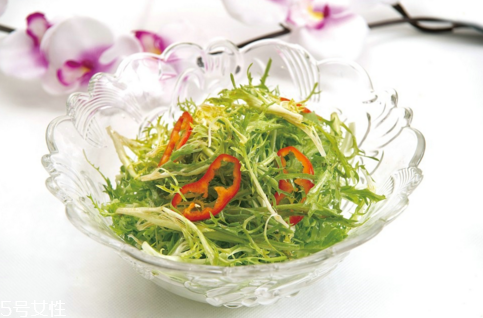 苦菊可以生吃嗎？營(yíng)養(yǎng)健康苦菊菜做法