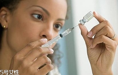 玻尿酸隆鼻多久能洗臉？玻尿酸隆鼻會(huì)越來(lái)越寬