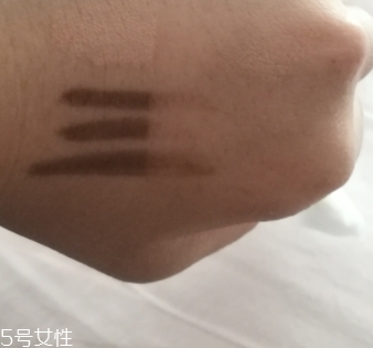 自然堂卸妝水好用嗎？從價(jià)格和效果說起