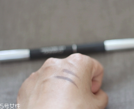 自然堂眉筆怎么樣？來看看眉筆的質(zhì)量