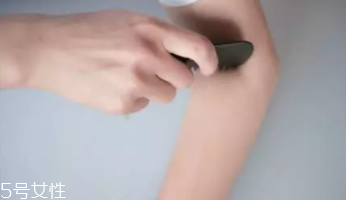 梳子的隱藏技能有哪些？梳梳手臂緩解便秘