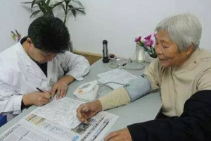 冬天老人容易犯哪些病？低溫易誘發(fā)5種病
