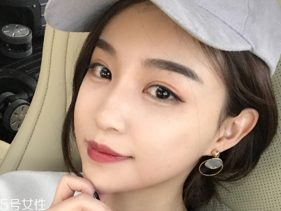 激光點(diǎn)痣一般多少錢？激光點(diǎn)痣通常需要多次治療