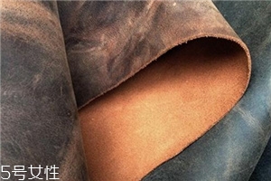 瘋馬皮為什么越用越亮？都是時間的沉淀