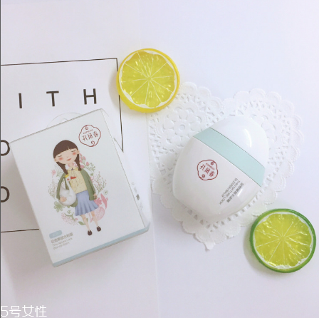 孔鳳春輕透素顏水粉霜好用嗎？國貨平價彩妝底妝