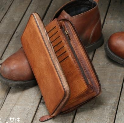 植鞣皮和真皮哪個(gè)好？常見(jiàn)皮革大對(duì)比