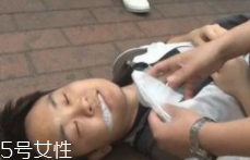 癲癇發(fā)作時怎么辦？讓他安靜地做一個抽搐的患者