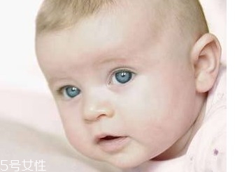 怎樣應(yīng)對寶寶口臭問題？體內(nèi)外調(diào)節(jié)是關(guān)鍵