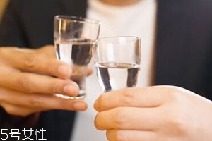 喝多少酒算安全？有基因缺陷的中國人最好不要喝