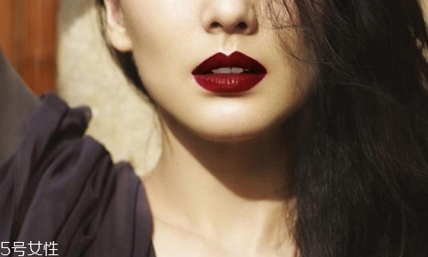姨媽色口紅什么牌子最好？秋冬流行色