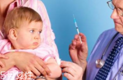 嬰兒打針哭鬧怎么辦？這些錯誤方法不要用