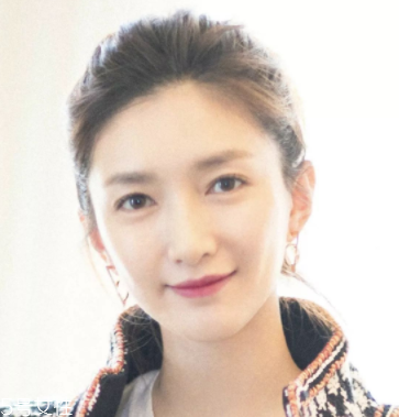 2018開年爆款色莓果紫，怎么涂更美？