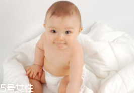 睡姿可以防治哪些疾?。亢玫乃耸丘B(yǎng)生秘訣