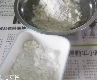 蘿卜丸子用什么粉？面粉還是淀粉？