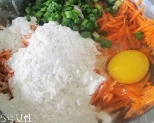 蘿卜丸子用什么粉？面粉還是淀粉？