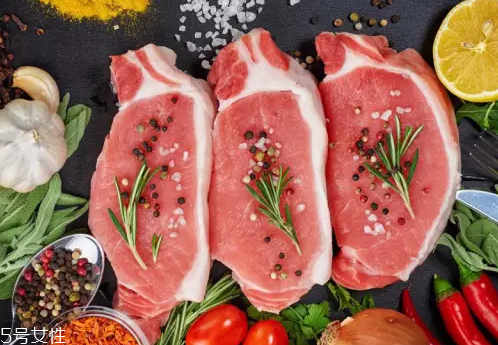 凍肉多久該扔？冷凍肉和冷鮮肉大不相同