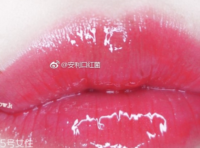 香奈兒唇釉738好看嗎？香奈兒唇釉738試色