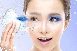 卸妝水和卸妝油怎么選擇？卸妝水更好用