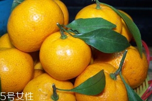 吃橘子為什么臉變黃呢？橘黃癥很快會(huì)恢復(fù)