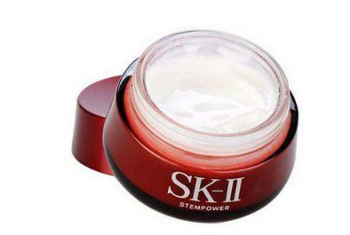 sk2大紅瓶面霜與百優(yōu)面霜哪個(gè)好？sk2大紅瓶屬于貴婦面霜