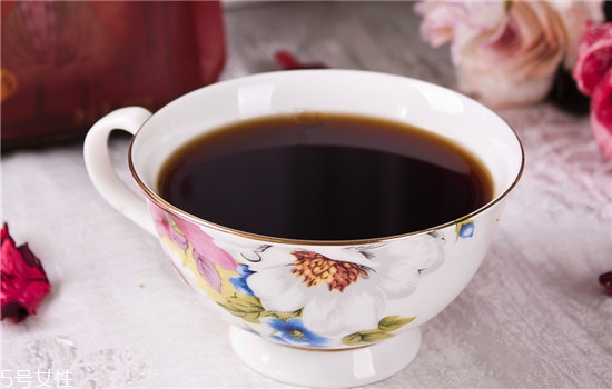 紅糖水怎么做？紅糖用溫水泡比較好