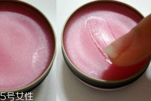 潤唇膏怎么保持衛(wèi)生？用前先洗手洗臉