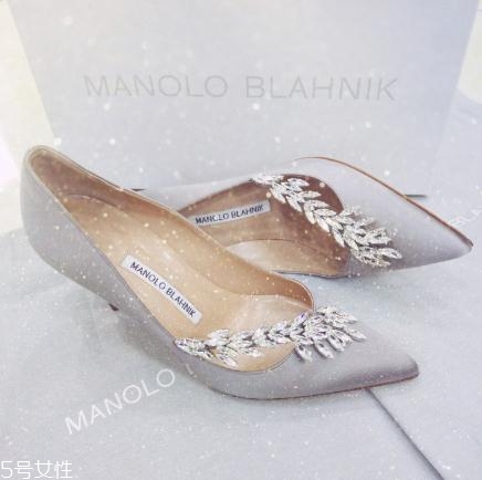 manolo blahnik是什么檔次？世界上最優(yōu)美的高跟鞋