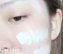 妝前乳致痘嗎？長痘體質(zhì)不要用妝前乳