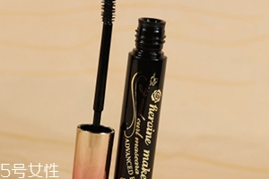 睫毛膏和眼線哪個先畫？看看你是不是畫錯了