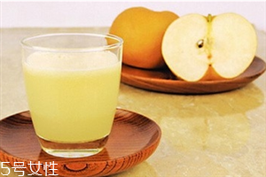 梨和什么榨汁好喝？梨子最適宜于秋季和冬季吃