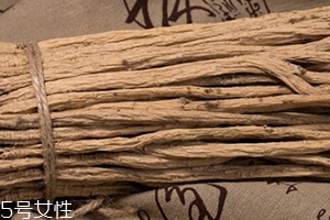 熬中藥熬干了還能喝嗎？小心影響效果