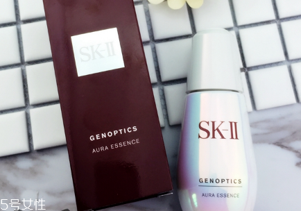 sk2小燈泡和小銀瓶哪個好？sk2小燈泡使用測評