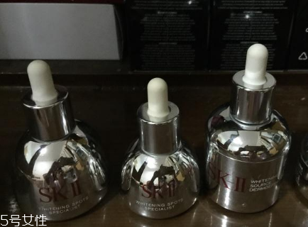 sk2小燈泡和小銀瓶哪個好？sk2小燈泡使用測評