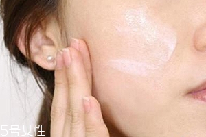 面霜有哪些涂抹方法？有些不適合點涂