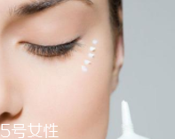 眼霜不可以來回涂抹嗎？這樣不如不涂