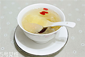 蒸梨可以治感冒嗎？梨怎么吃治感冒？