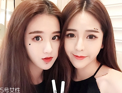 眼線筆硬頭和軟頭的哪個(gè)好用？單眼皮眼妝教程