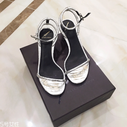brian atwood是什么牌子？腳尖上的浪漫氣息