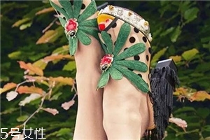 charlotte olympia是哪個國家的？風靡歐美的時尚單鞋