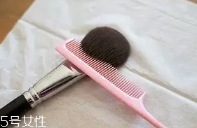 化妝刷怎么挑選？9種化妝刷全解析