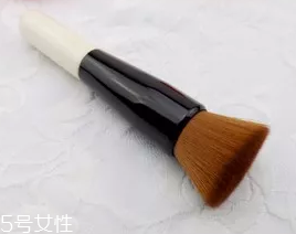 化妝刷濕洗還是干洗？天然毛要干洗
