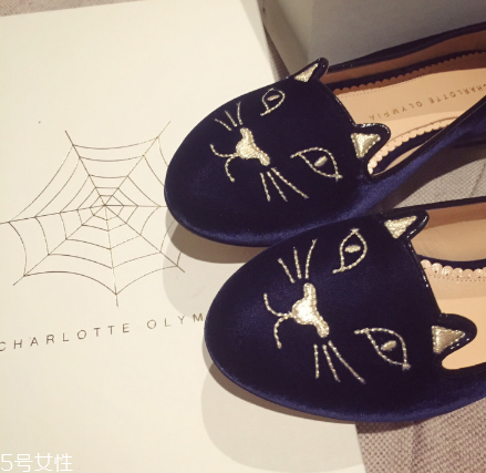 charlotte olympia貓咪鞋多少錢？平底鞋中的萌貨代表