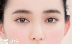 妝前乳顏色怎么選？常見(jiàn)6色對(duì)應(yīng)不同膚色